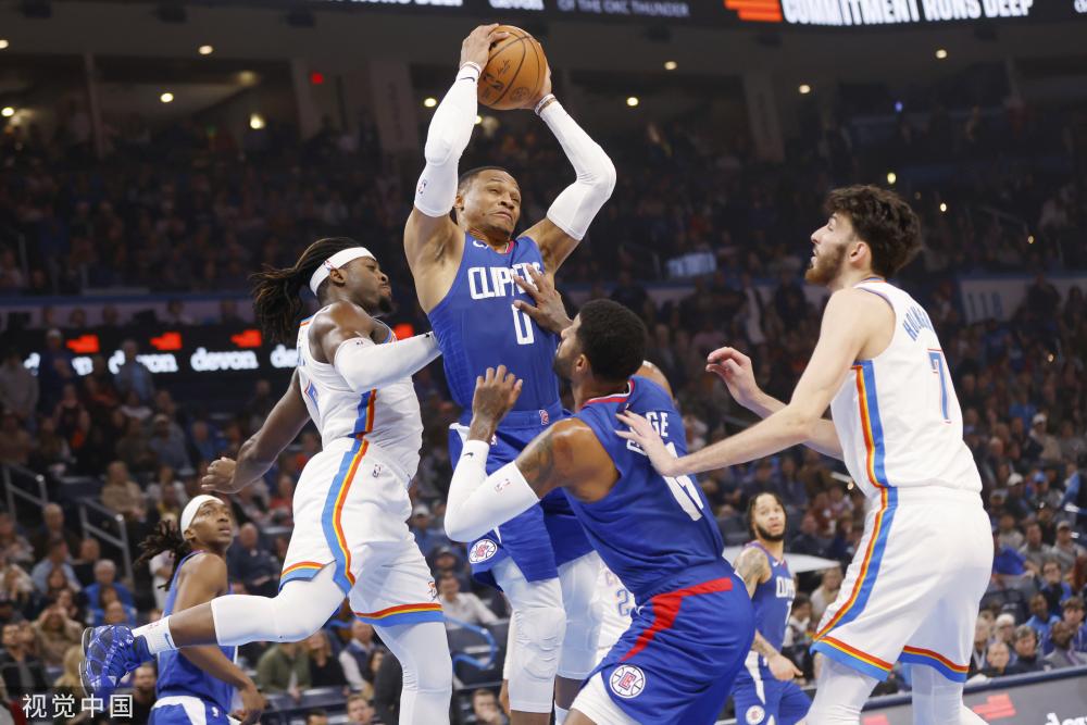 赛中往往依 赛中往往依