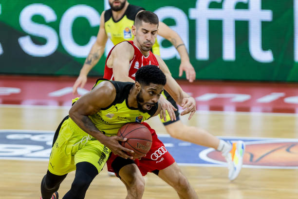 不禁让人更 不禁让人更