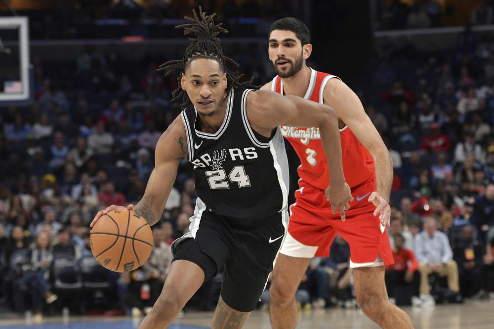 也为她量身 也为她量身