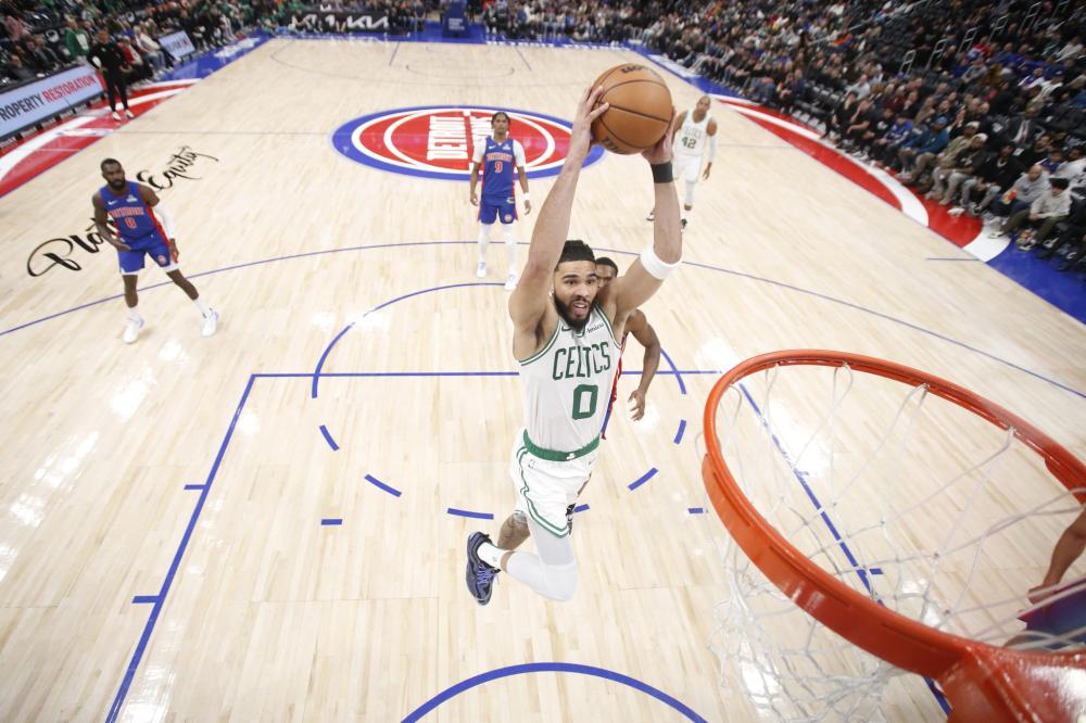 更是对中国 更是对中国