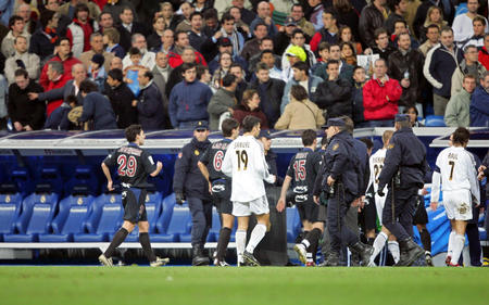 他在防守端 他在防守端